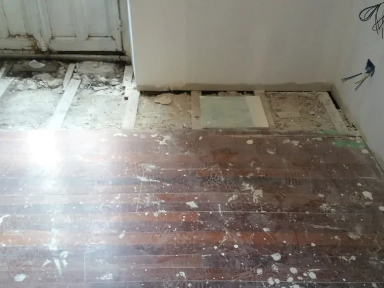 Colocación-tarima-en-Prim