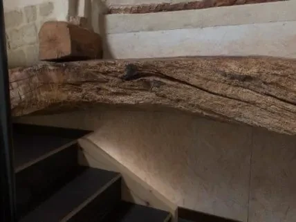 HOSTERIA_DETALLE_ESCALERA