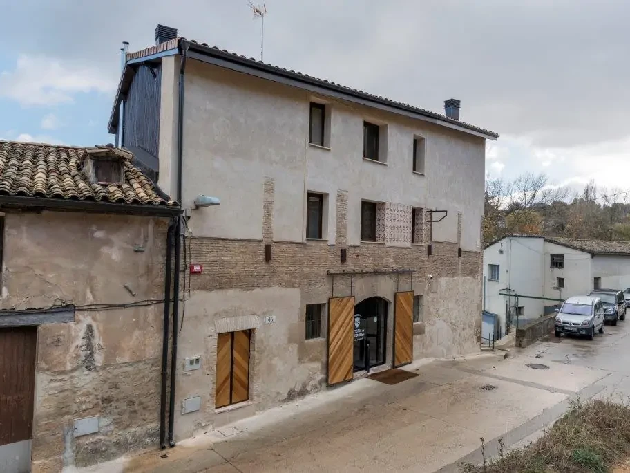 HOSTERIA_FRONTAL_CALLE