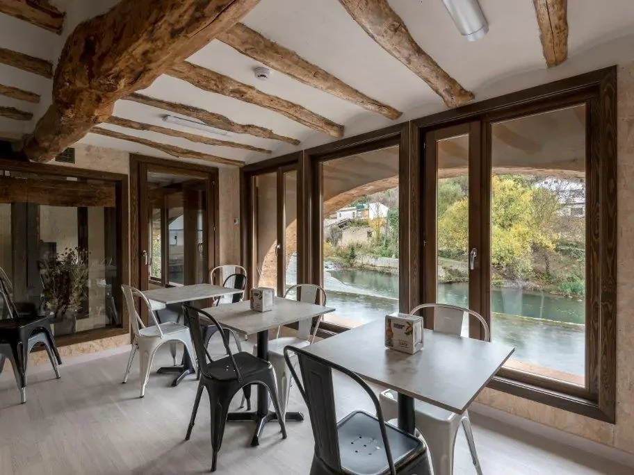 HOSTERIA_SALA_SOTANO