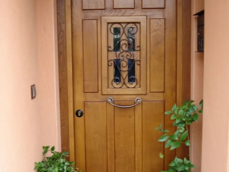 puertas de madera entrada